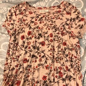 Jessica Simpson Nursing Top Size M
